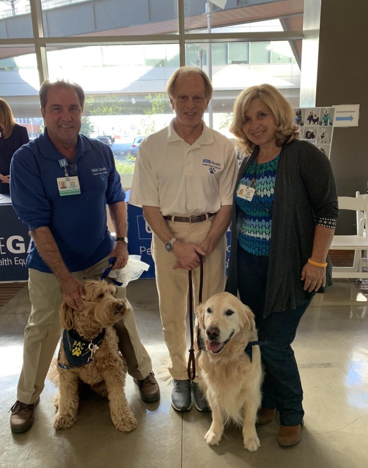 DrSheilaSahni's tweet photo. Thank you to our furry friends! @UCLAHealth #PetTherapy program supports #UCLAWomensHeart and #WomensHeartHealth #LetsTalkHeart https://t.co/yuTutPK6AO https://t.co/nHV0QjyviO