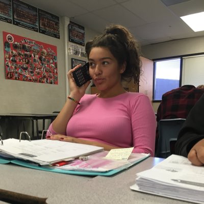 ad0l3scent's tweet image. rich bitch #mathwiz #billionare #betterthanu