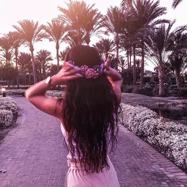Ich habe eine Woche einfach gar nichts gemacht und es genossen 💕 Sonnen, Lesen, Musik hören, Essen und viel Schlafen 😍 Ich bin eigentlich gar kein Ägypten-Urlaubertyp, da ich viel lieber rumreise und viel vom Land sehe (z.B. in Thailand, Mexico, USA,… ift.tt/2AkahR6