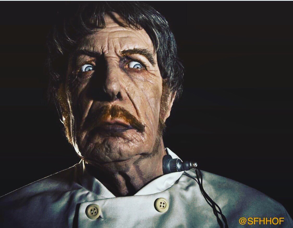 SFHHOF's tweet photo. #halloweeniscoming  are you ready? #1971 #throwback #revenge #VincentPrice #theabominabledrphibes #horror #classichorror #sfhhofcollection #murder #halloweentime #terror #monster #sfhhof #frightening #scream https://t.co/6wzogXg14m