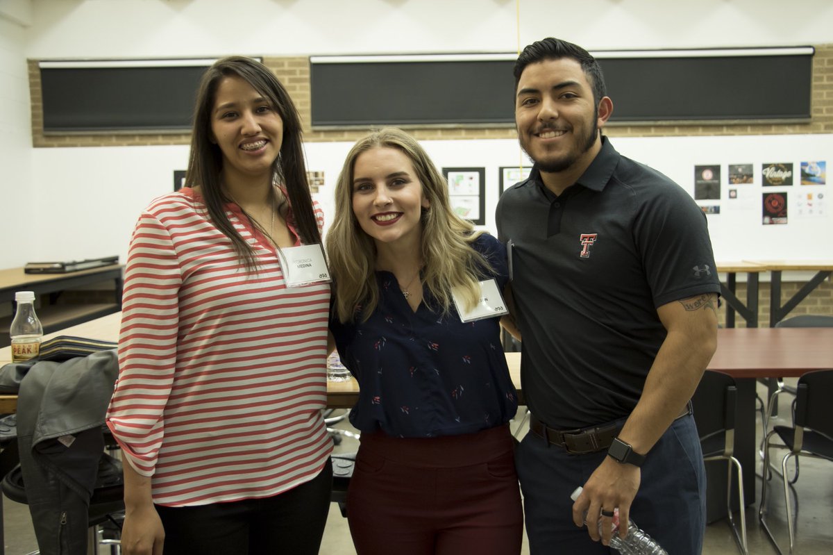 Check out the photos from alumni night! > bit.ly/2yulcpQ