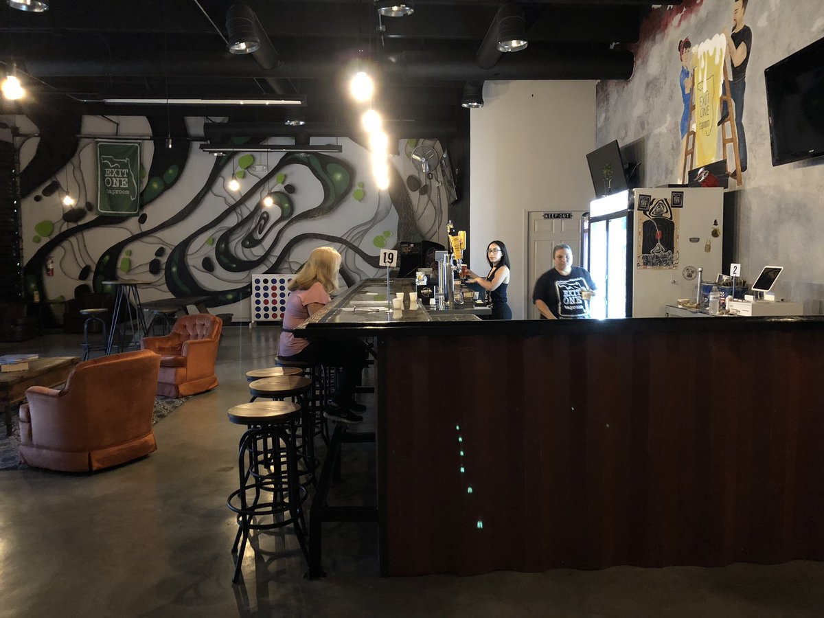 T2Marlene's tweet photo. Definitely a must visit! The beer selection is excellent & food is amazing! #ExitOneTaproom #FloridaCity #Florida #TacosandTattoos #TakoKrew #foodtruck #lunch #lightbites #craftbeer #WildHeavenBeer #EmergencyDrinkingBeer @chambersouth @HomesteadMiami https://t.co/TCy05MVPyM