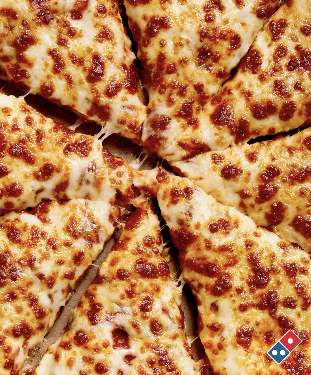DominosWinkler's tweet photo. Sometimes you just wanna lay on the couch and eat a cheese pizza😍🍕

Order online now at: https://t.co/7taiB6HWz0
#CheesePizza #LongDay #Dominos #Pizza https://t.co/8eI1IR99Zg
