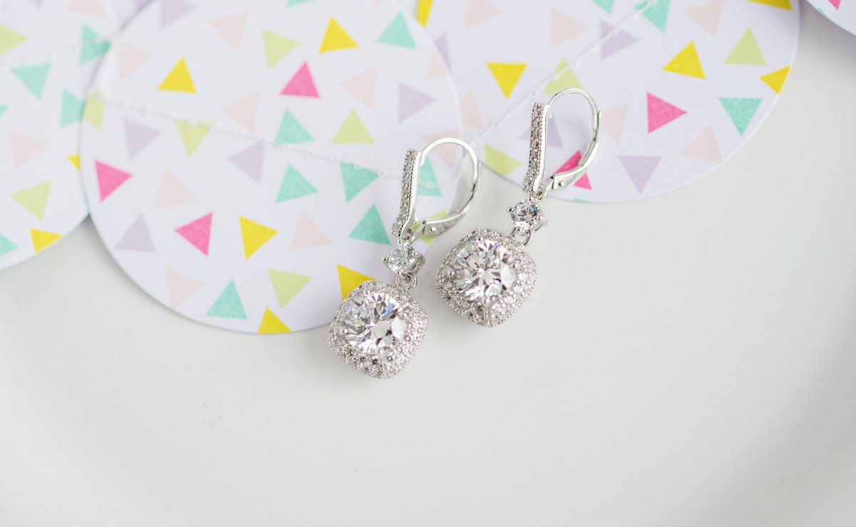 jewelry photo