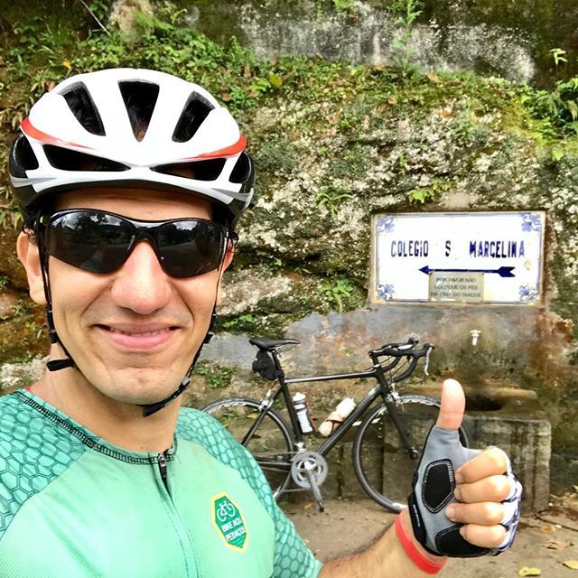 Bikeaospedacos's tweet photo. Dizem que vir aqui de bike e beber essa água melhora o preparo físico! #bikeaospedacos #bike #bicicleta #pedalrio #pedaltop #pedalmais #pedalpower #clicknabike #souciclista #cycling #pedalabrasil #decorabike #smarttransbike #velocite #semimimi #trilhaca… https://t.co/6ZqJNAXZj5 https://t.co/r44McpqN3x