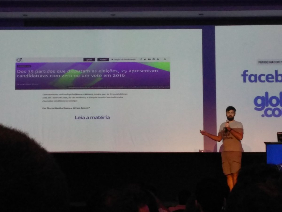 Annefreire's tweet image. Ótima palavra com @turicas no #PythonBR14