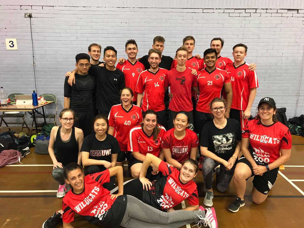 Lovely photo from Bristol Beginners, well done everyone who played!!! #uweultimate #ultimatefrisbee #uwebristol