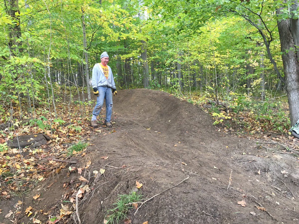 mluckhardt's tweet photo. Building big berms and rock features @WCCTrails today!  Bigger is better! https://t.co/MHERjucIKJ