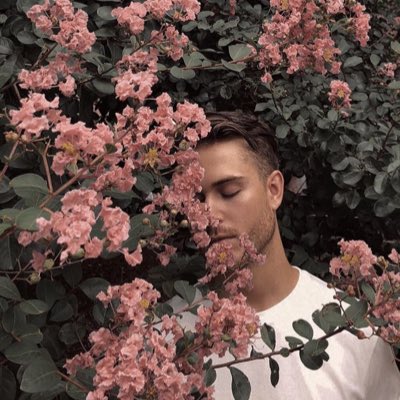 Najee559's tweet photo. #صورة_جديدة_للملف_الشخصي https://t.co/L4GHBfvKad