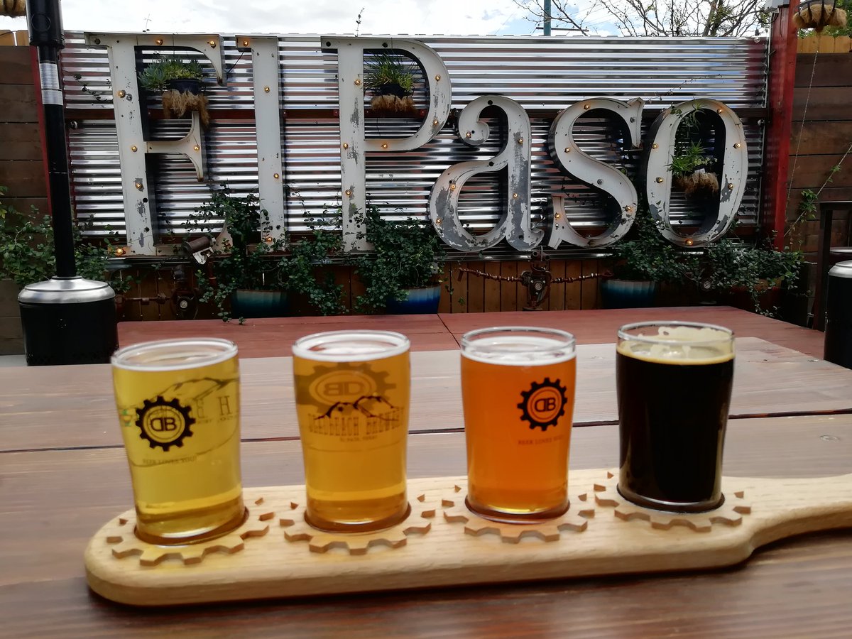 el_souvenir's tweet photo. Visita Deadbeach, un bar que elabora su propia cerveza artesanal en #ElPaso, #Texas @VisitaElPaso #OneRegionOneTable #SaboresDeLaFrontera #IAmElPaso https://t.co/Pgl9Lo7acY