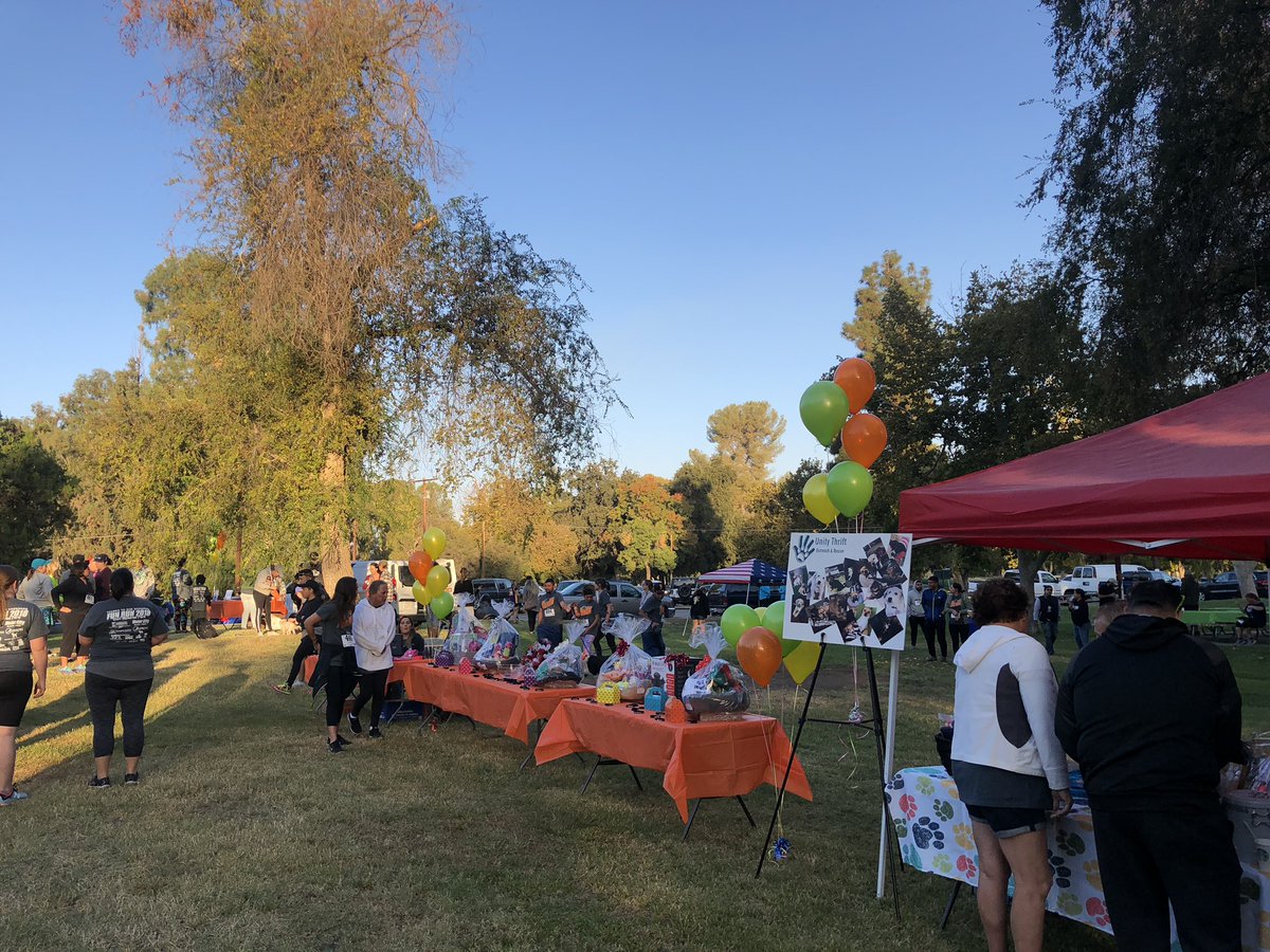 Team Motor City is back at it! We are so glad to have been a part of the Inaugural Make Kern No Kill 5k We got to support our team member, Greg Fontes, on his first 5k since his heart surgery  #teammotorcity #makekernnokill #adoptdontshop #shelterdogs #rescuedogs