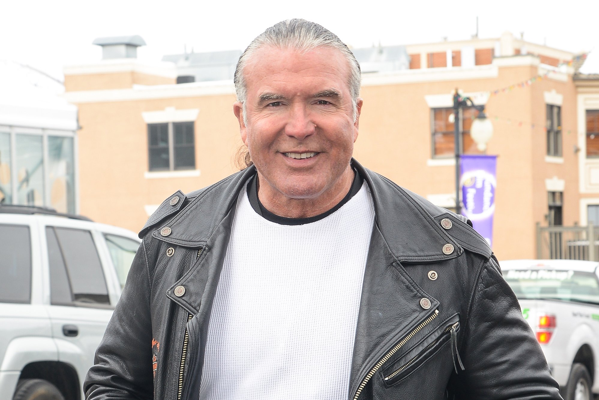 Happy Birthday to WWE Hall of Famer Scott Hall who turns 60 today! 
