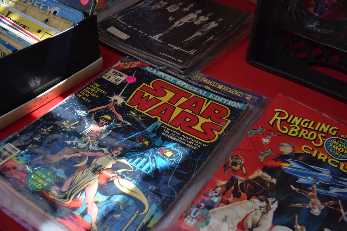 AnnexMarkets's tweet photo. Found in Hell's Kitchen at the Flea today?! #superman! #comics #vintage https://t.co/xqlCj8x9jY