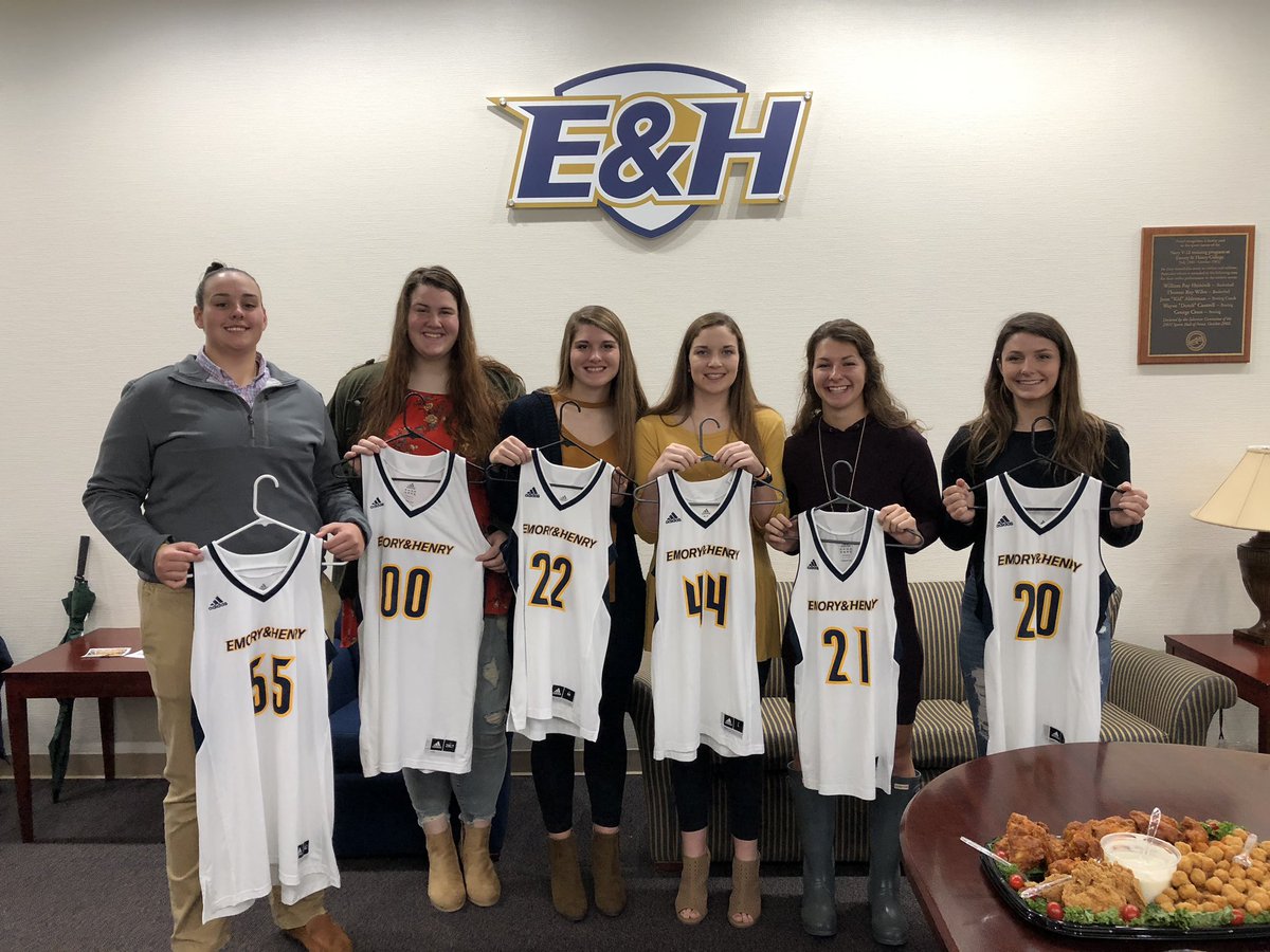 EmoryHenry_WBB tweet picture