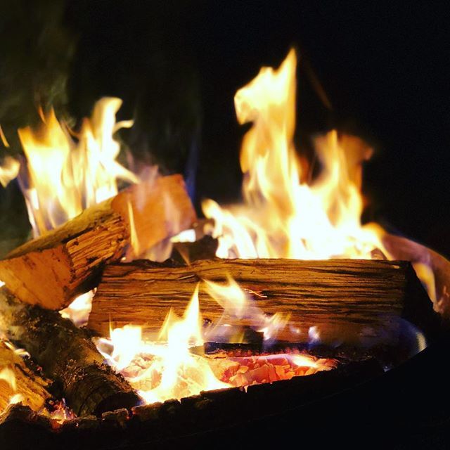 grillgeil's tweet photo. #grillgeil #firepit #bbq #neighborhood https://t.co/vfGLHK0UKM https://t.co/AJ8JCUSGIq