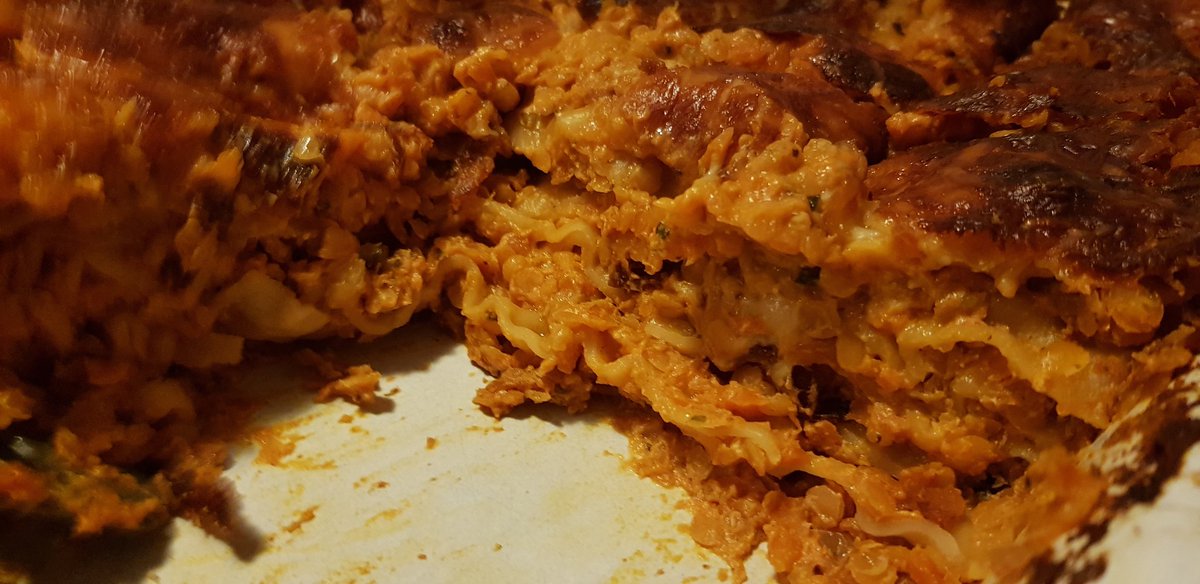 smdberlin's tweet photo. Hauptgang: vegetarische Lasagne mit Linsen. #ccb18 #smdb https://t.co/IesPzTDpHU