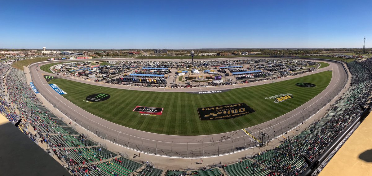 Beautiful day out at <a href="/kansasspeedway/">Kansas Speedway</a> for the @NASCAR_Xfinity #KansasLottery300
<a href="/MRNRadio/">Motor Racing Network</a> #PhotogLife