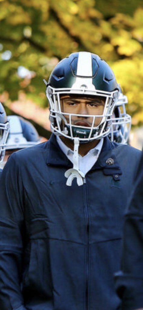 JourdanJD's tweet photo. Lmfaoooooooooo. He got on a collared shirt and a helmet. 😂😂😂😂😂😂😂😂😂😂😂😂😂😂😂 https://t.co/WiZSojSvf4