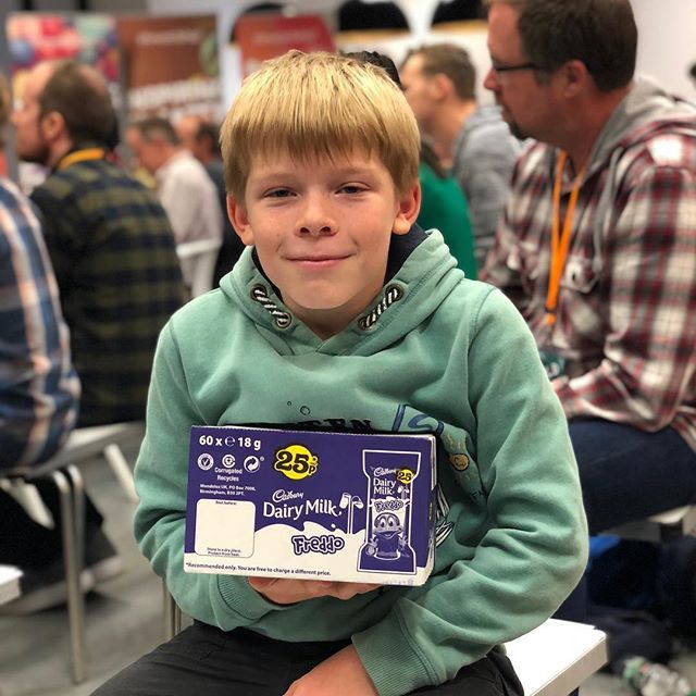 kcodeuk's tweet image. And the winner of the weekend goes to this little man - who found the bug in his dads, @the_culture_guy code - enjoy 😉 .
.
#kcbuild18 #minicoder #dev #developer #webdev #buildtheweb #hackathon #hackathon2018 ift.tt/2pYI8sS