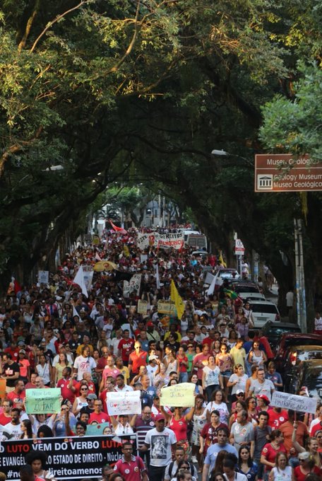 Ver imagem no Twitter