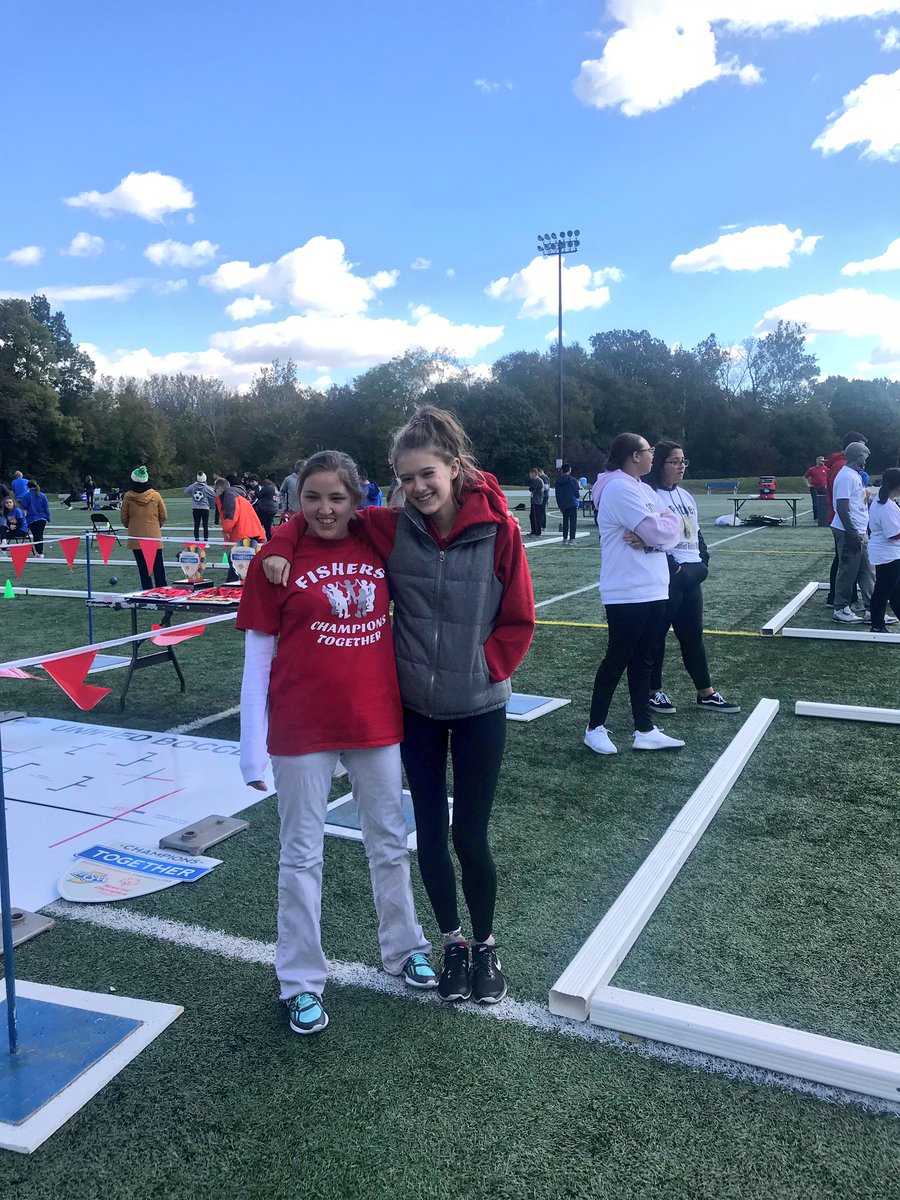 FhsTogether's tweet photo. Tons of fun at unified bocce today! Thank you to @CHSChamps for hosting such a wonderful event!! https://t.co/ONS3SBkZrA