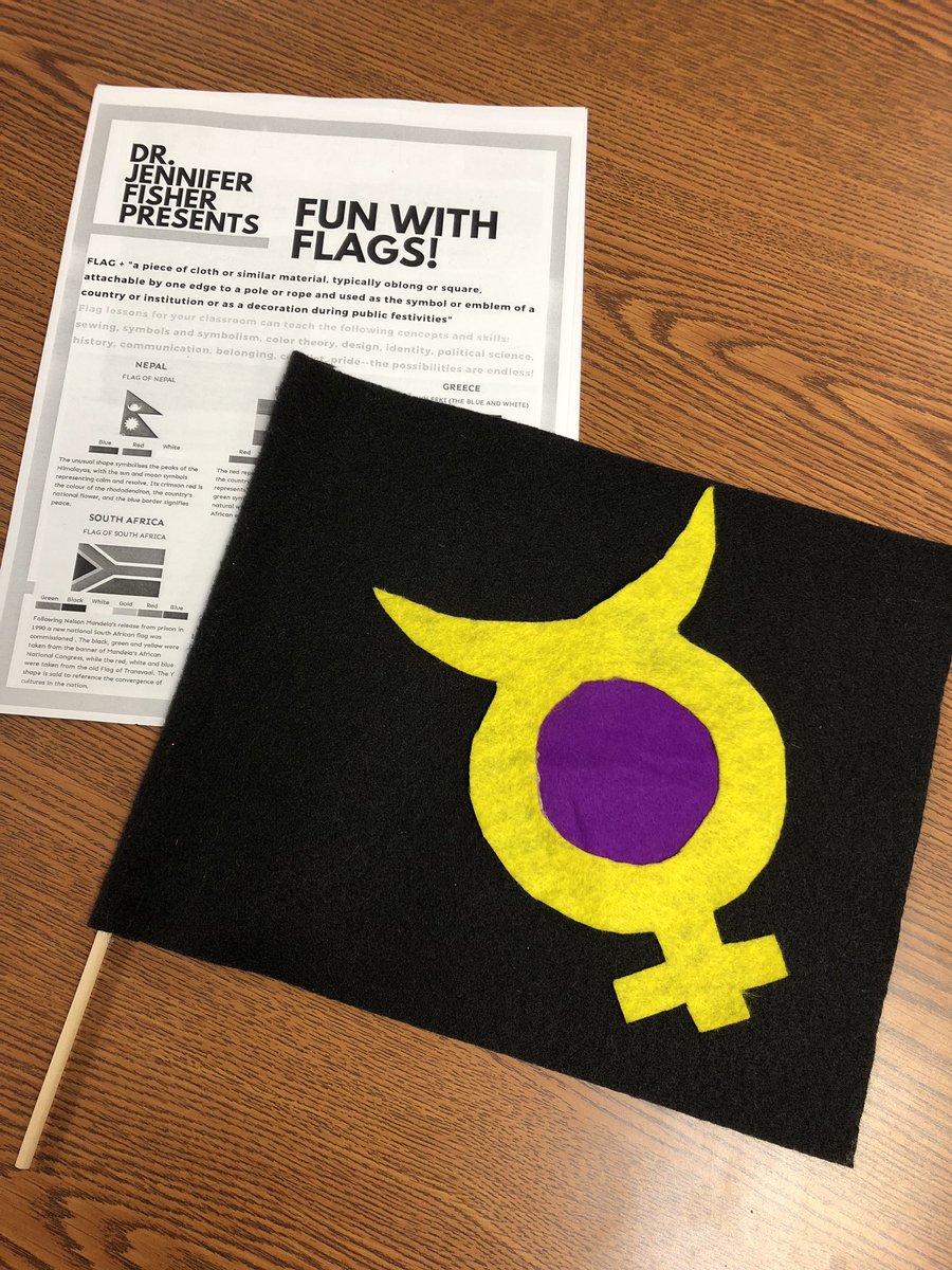 Mmmmmmmercury's tweet photo. Fun with Flags at #GAM18 @jrichfish This is my flag, duh https://t.co/Fdqv7mdCH7