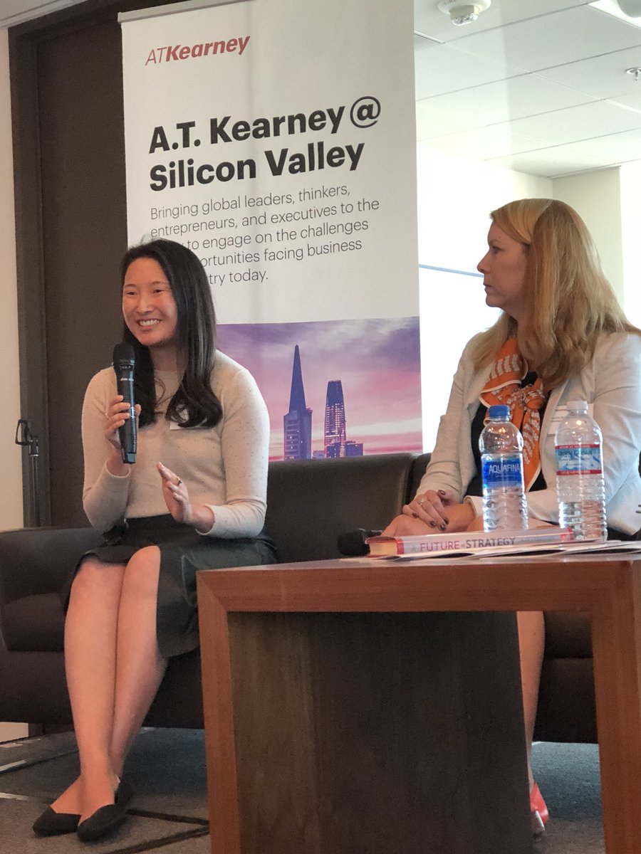 egervet's tweet photo. #FutureofStore = emotional bonding, distinctive WOW experience, instant fulfillment. Learn from great entrepreneurs!
@ATKearney @ Silicon Valley https://t.co/mNygUmDnDW
