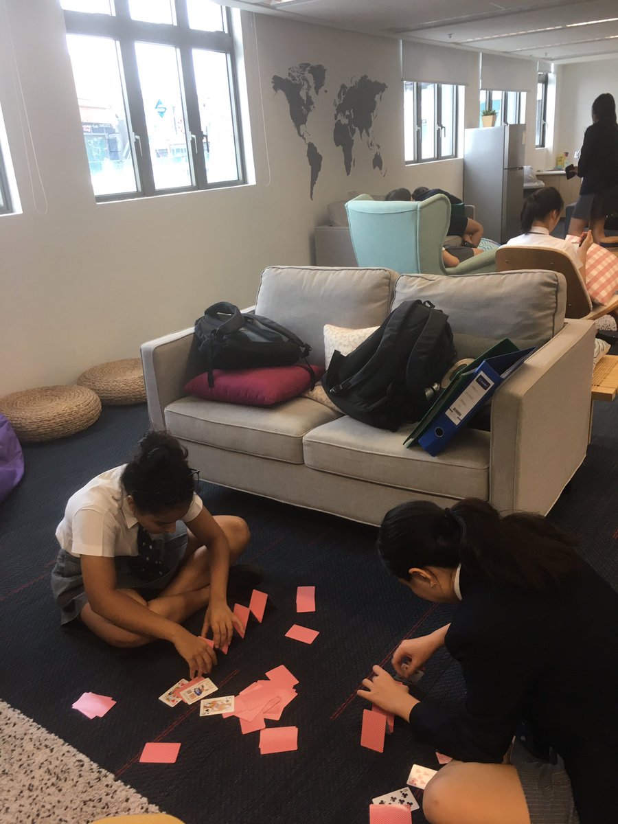 HHKSWu's tweet image. #techfreethursday in @HHKSWu  #SuperwomenofWu @Harrow_HK