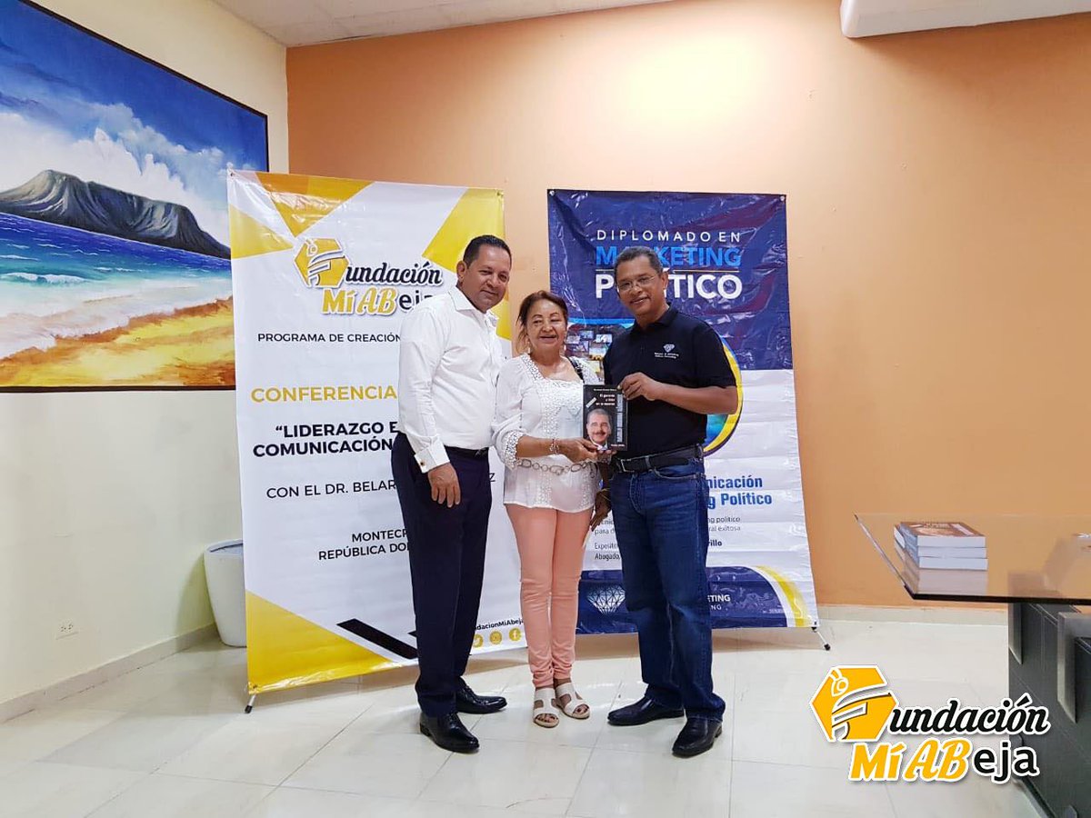 BelarminioR's tweet photo. En MonteCristi llevando formación para mejorar democracia y calidad del liderazgo. #LiderazgoMonteCristi
#DaniloLiderTransparente
#GonzaloCastillo
#BelarminioRamirez #RevolucionEducativaRD https://t.co/FAMYPerWu3