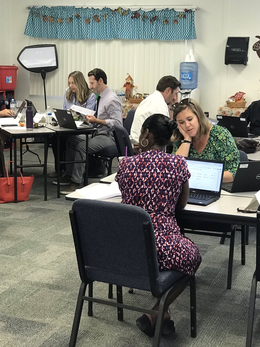 PVSDSTUSERV's tweet photo. PVSD Administrators collaborating on alternatives to discipline menus for the discipline toolkit #PVProud https://t.co/D0YQQjcp7l
