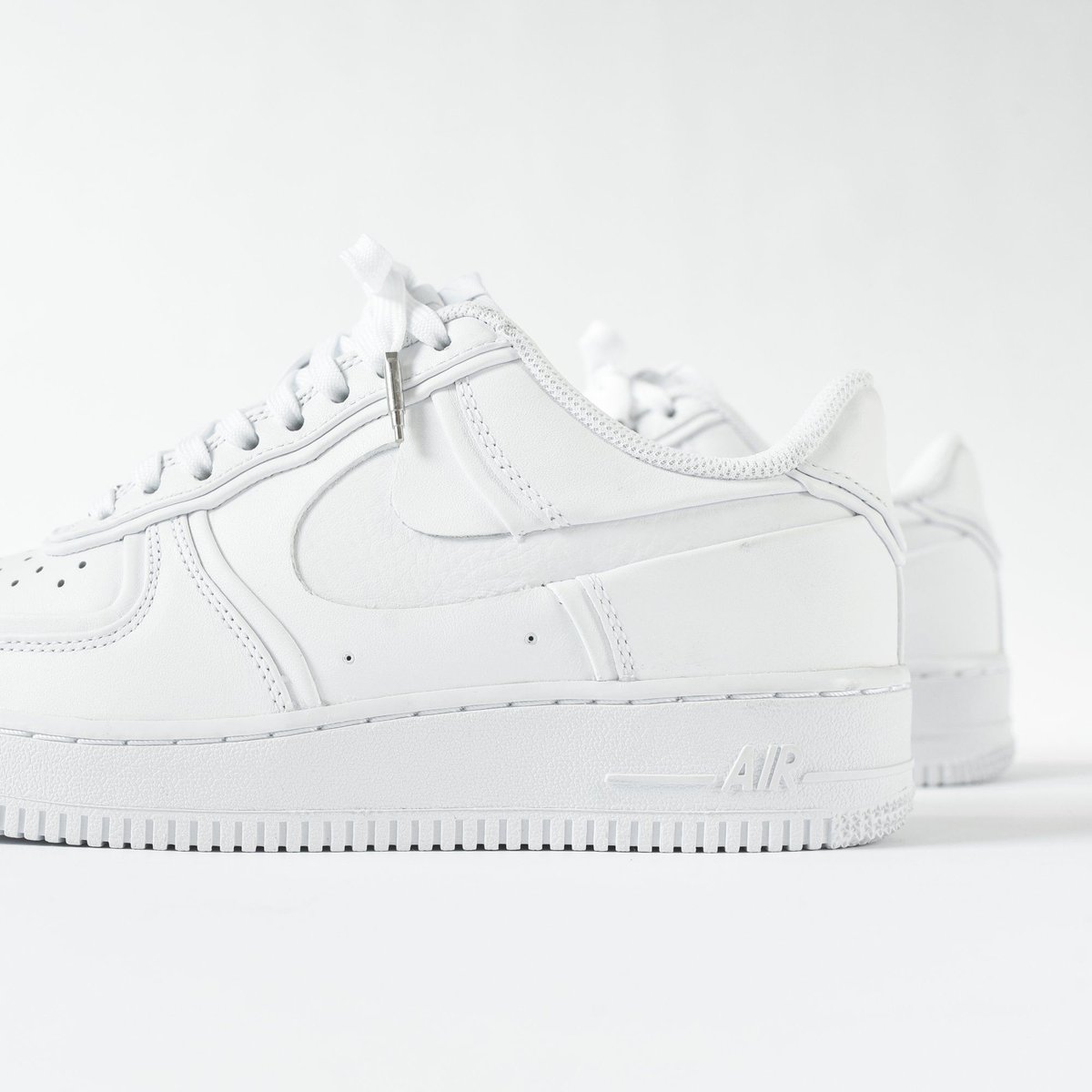 john elliott air force 1 sizing