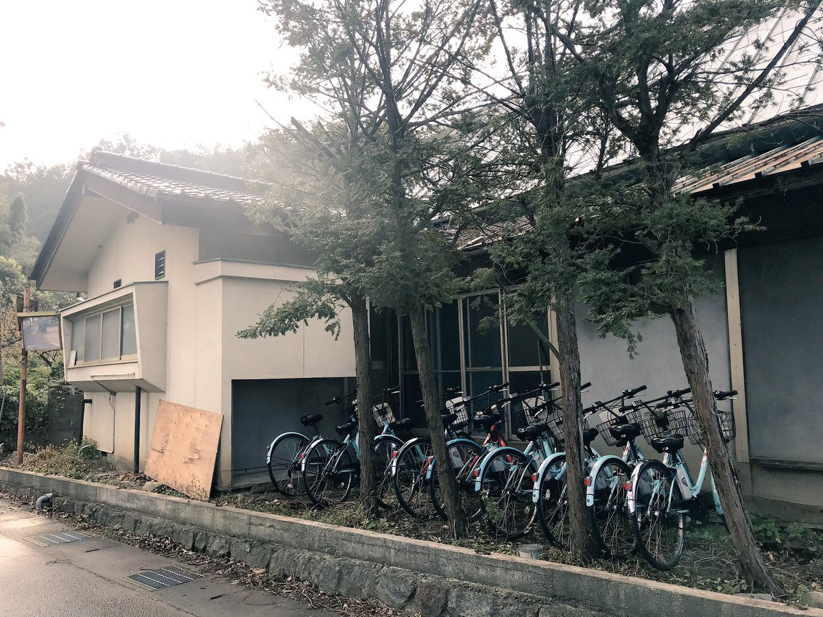 sagojo_travel's tweet photo. 山梨県・甲府市の魅力発掘イベント、LOCAL HACK in KOFU を開催中！
甲府市内を自転車で巡りつつ、新しい着地型ツアーをつくる体験をしています。
昨夜は民泊をして2日目のスタート。天気も持ちそうで良かったー！！

#localhack #kofu #SAGOJO https://t.co/d1Fw2UUHrx
