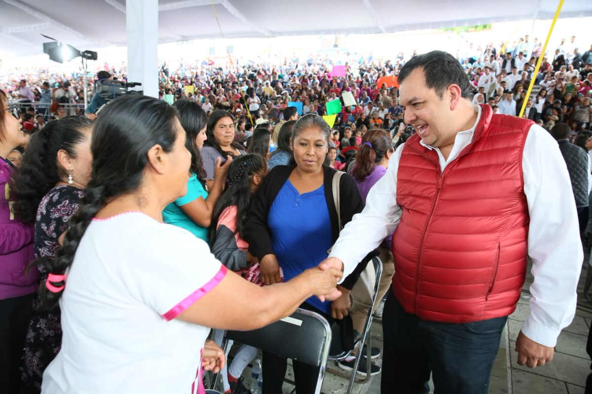 JGutierrezCasas's tweet photo. Saludo con mucho gusto a las mujeres #PROSPERA de Oaxaca, trabajadoras e impulsoras de la educación de sus hijas e hijos. https://t.co/QJQliqBRSS