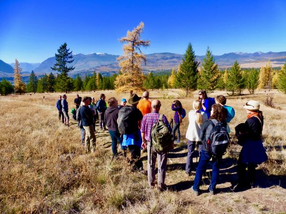 C2C_BC's tweet photo. Live on site at #EECOM2018 ! What an incredible start to the conference and looking forward to spending the next few days engaging in environmental stewardship and exploring creative solutions to a healthy, sustainable future @eecom_info https://t.co/pOsiNkQHsn