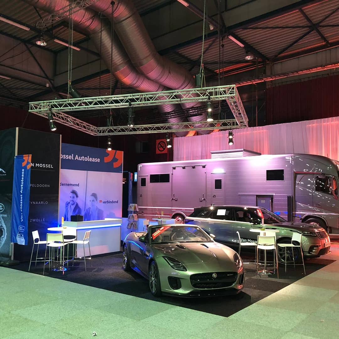 Van Mossel JLR tweet media