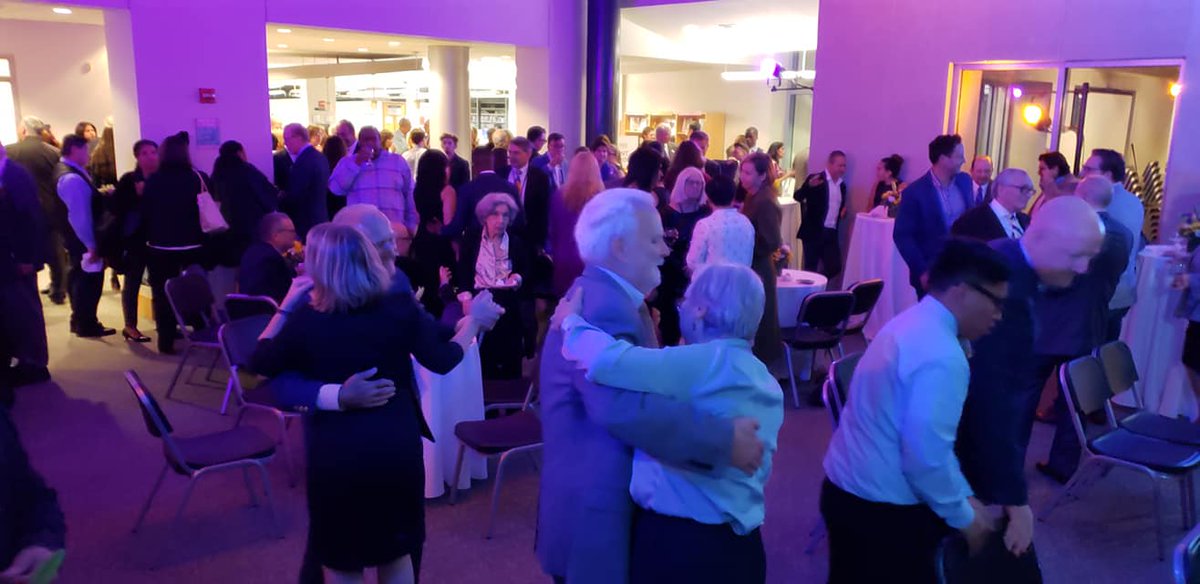 FoundationYPL's tweet photo. What a night! Thank you to all who joined us for a festive evening to celebrate Yonkers Public Library and our new organization!  Here's to many years of helping our community get the best information and services it needs to enrich and improve lives. #newbeginningsgala https://t.co/eA2lb22lTJ