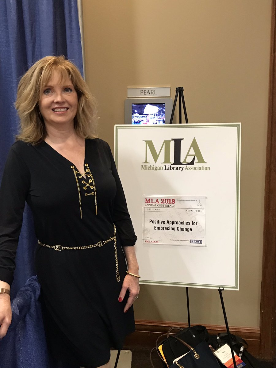 DALNETnews's tweet photo. Cathy sharing her knowledge on Change with attendees of her presentation at #MLA18AC https://t.co/d9rF4EGTd1