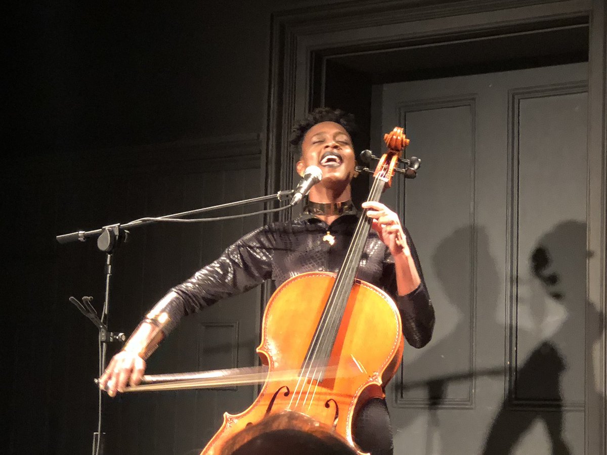 PHamzahee's tweet photo. Is this really final London show in 2018 for fabulous cellist @AyannaWJ and her souful #reubenanday? Singing Sojourner Truth anthem Ain’t I a Woman for #BlackHistoryMonth https://t.co/7St04FWe90