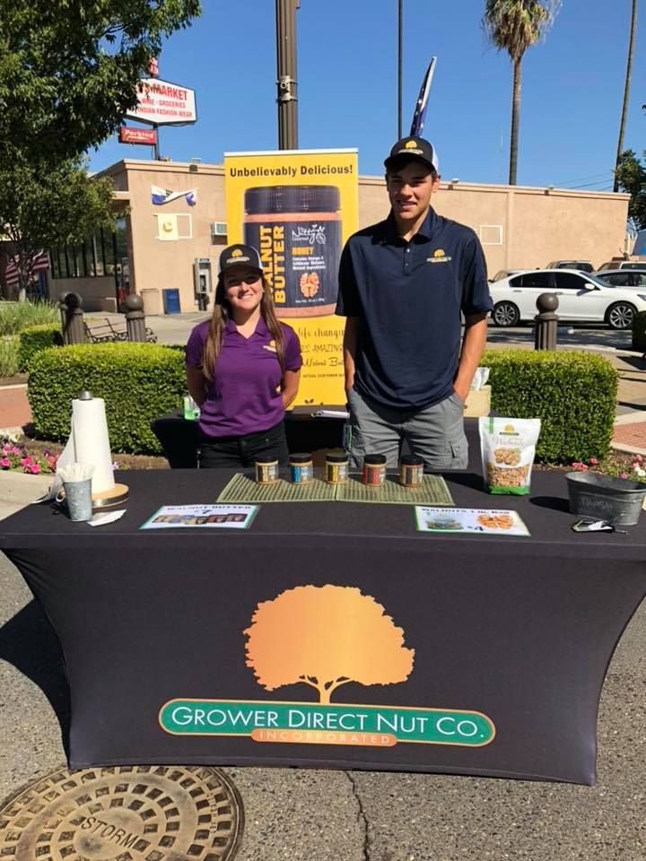 NuttyGourmet's tweet photo. Let's take a look back at our summer at the Farmer's Market! ☀️ 😀 #tbt #Hughson #Oakdale #Turlock #walnutbutter #flavoredwalnuts #thenuttygourmet #ThrowbackThursday https://t.co/XOw3PLsY5o
