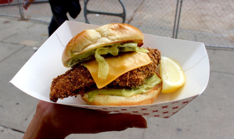 SimplyHookedNYC's tweet photo. Have you tried our yummy fish sandwich 🤙 ?#goodeats 
 Dill &amp; lime crusted Boston mackerel served with pickle, tartar sauce, and American cheese

#Surfer #simplyhookednyc  #ocean #surflife #surfboard #surf #surfing #beach #waves #beachlife #travel #sea #surfsup #food https://t.co/qCSupZozU1