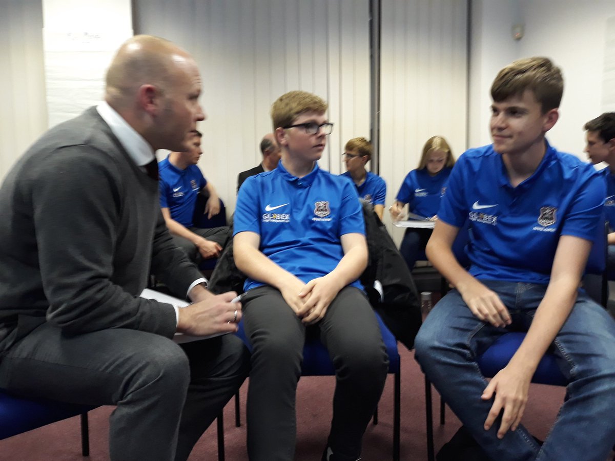 SFAReferees's tweet photo. Love Football, Live Football with @MHGoals | Discussing how a referee demonstrates the key skills required... #LoveFootballLiveFootball #EncouragedToAspire #SupportedToAchieve https://t.co/NiabhcaJIr