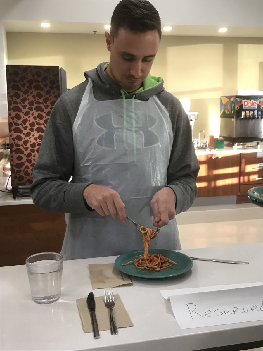Laurentian Dining tweet media