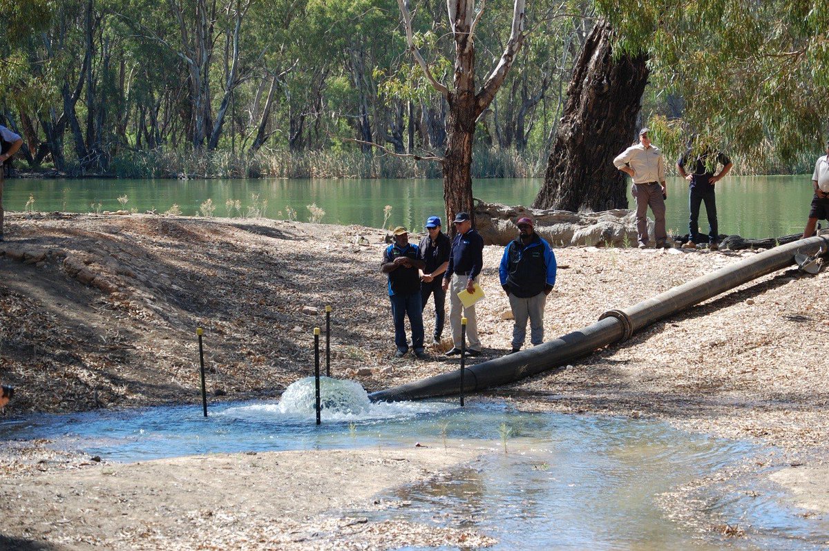 l_marazzi's tweet photo. 5/5 #SWSTwitterSymp2018 #Transdisciplinary research & integrated river basin plans will help to (partially) restore (some) #wetlands. Decision makers, including citizens, need to strive for #sustainability with the support of qualified #restoration brokers. Thanks! Questions? https://t.co/DESmEh4bRg