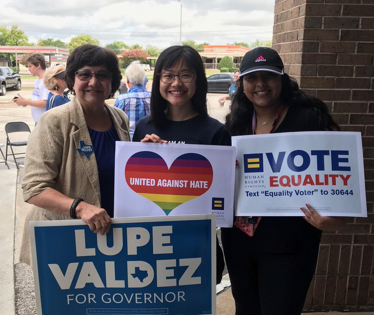 Lupe Valdez with HRC staff