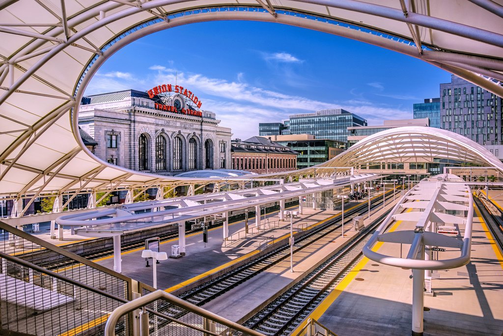 дебаркадер киевского вокзала. самый ближний вокзал. дебаркадер киевского вокзала шухов. самый ближний вокзал. москва казанская жд вокзал.