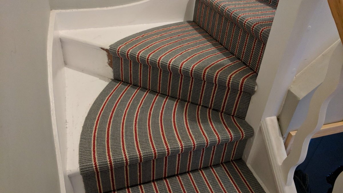 NBF_LTD's tweet photo. @KersaintCobb Moroccan runner adapted to curve this winding staircase. https://t.co/zv7Amm7gJL