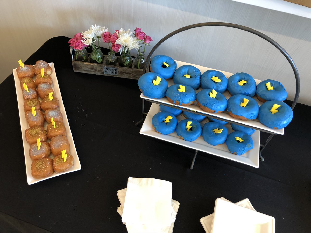 Walmarttech's tweet image. First up, DONUTS! And mingling with local #techleaders. We&apos;re so excited to be a part of the growing tech community in Carlsbad. #TeamWalmart #WalmartLabs #Carlsbad