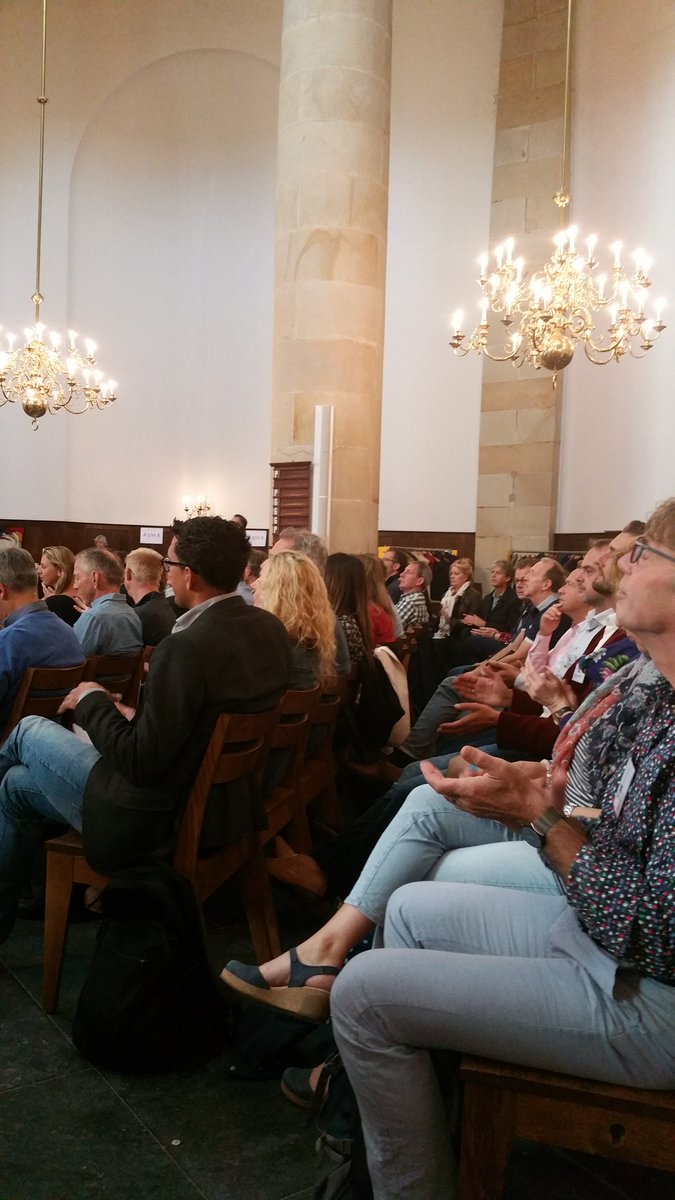 Schitterende Marekerk in Leiden décor van aftrap van Inspiratiedag 2018 van het directoraat-generaal Bestuur, Ruimte en Wonen