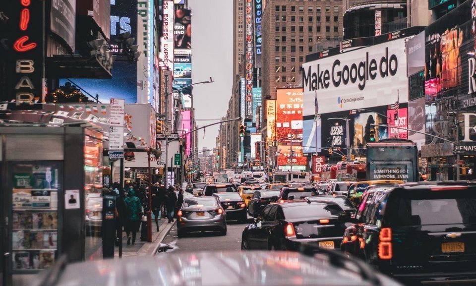 ForwardPromo's tweet photo. Incorporating promotion products in your marketing plan is essential. 
See Forbes article:  5 Marketing Trends B2B Brands Need To Follow https://t.co/dn5RNZVexw
#marketing #B2B https://t.co/CebCtaNuLh