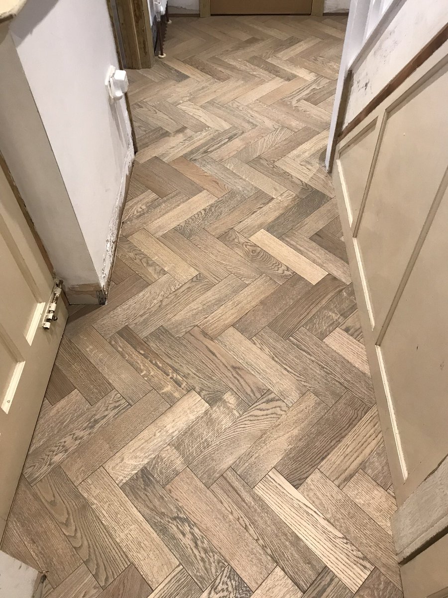 NBF_LTD's tweet photo. @V4Woodflooring zig zag parquet. Fully bonded to 6mm sp101 flooring grade ply board. https://t.co/m5zJ0IaRXP